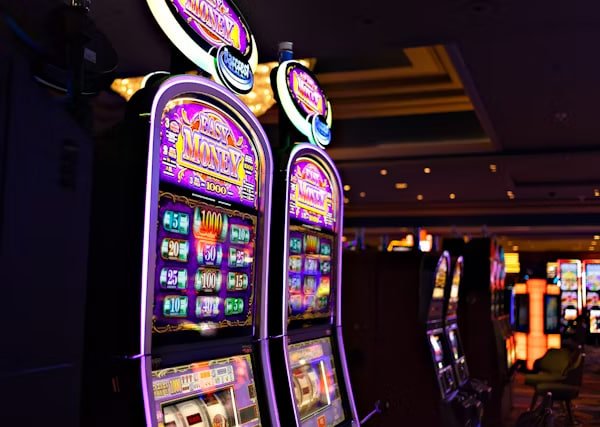 m7spin လောင်းကစား — online slots နှင့် casino ဂိမ်းများ ကစားနေသောမြင်ကွင်း